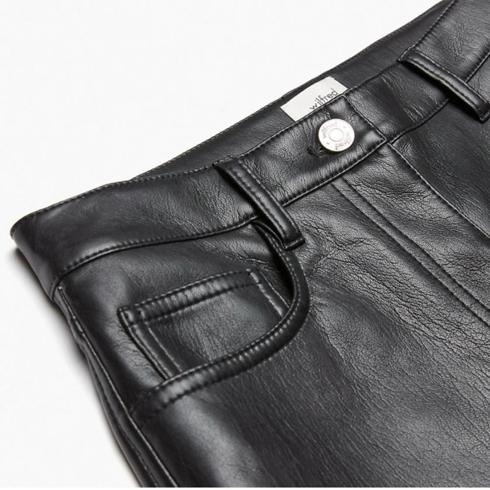 {NOT FOR SALE} ⛔️ NWT Aritzia The Melina Vegan Leather Pant Short Black Size 8